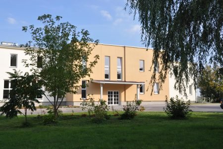 VšĮ Senolių namai