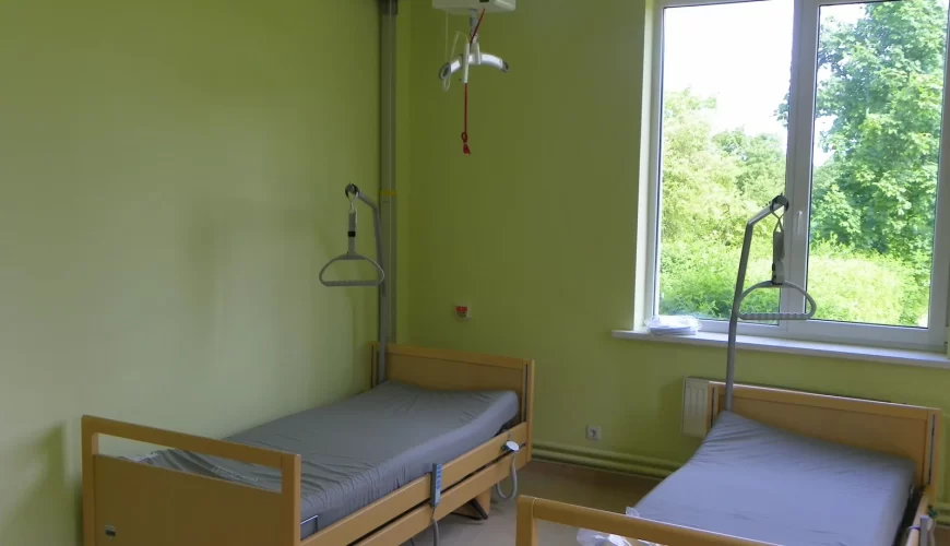 Vieta dviviečiame kambaryje Panevėžio rajono socialinių paslaugų centro Krekenavos socialinės globos namuose