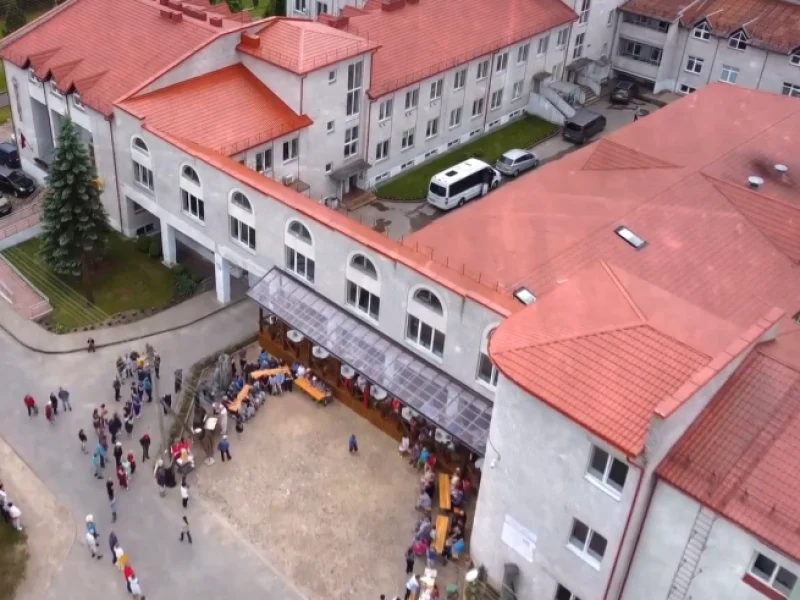 Vieta dviviečiame kambaryje Skemų socialinės globos namuose