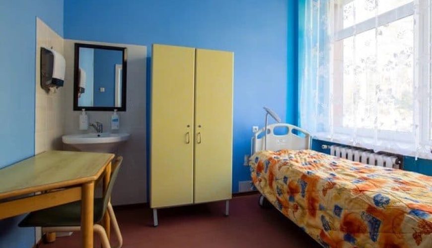 Vieta dviviečiame kambaryje senjorų namuose „Pušelė“