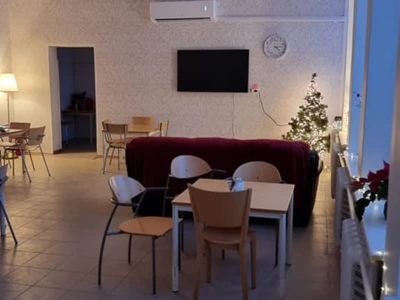 Vieta dviviečiame kambaryje Tyrulių senelių namuose