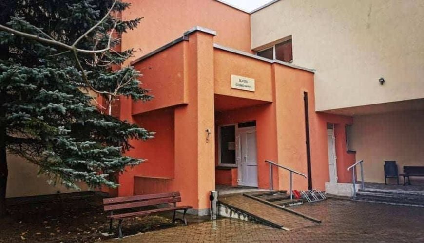 Vieta dviviečiame kambaryje Dūkšto globos namuose