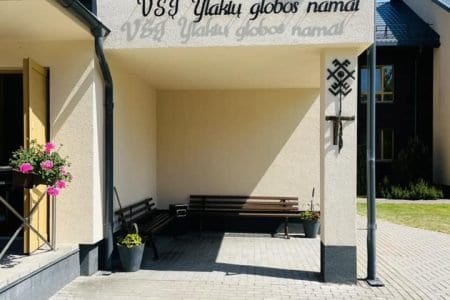 Ylakių globos namai