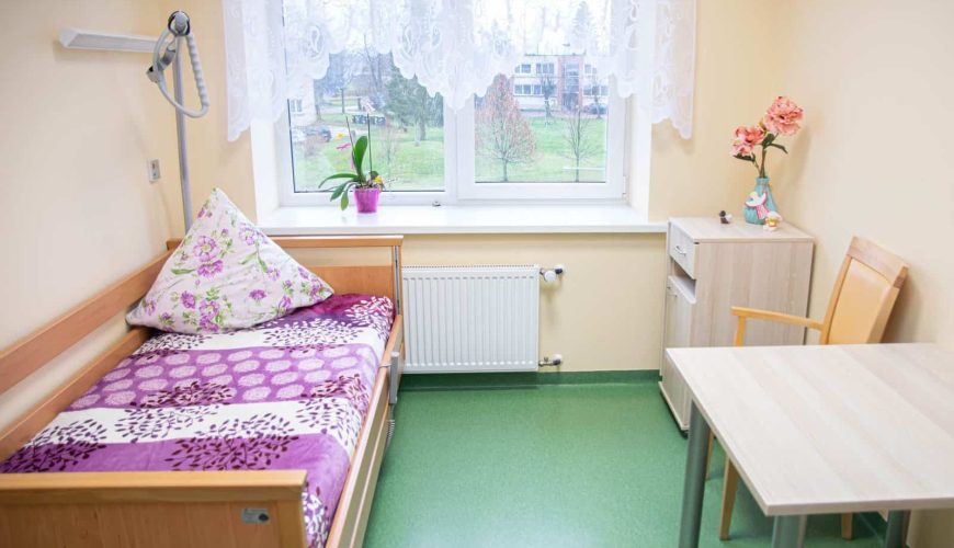 Vieta dviviečiame kambaryje Plinkšių globos namuose