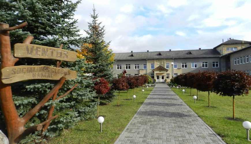 Vieta dviviečiame kambaryje Ventos socialinės globos namuose