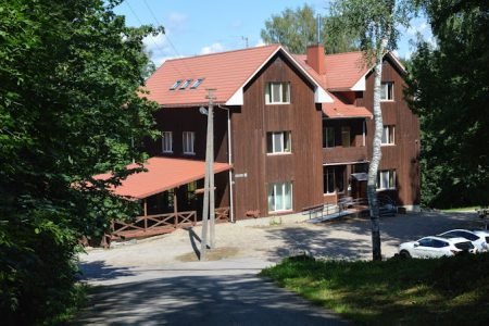 Public institution “Senelių rojus”