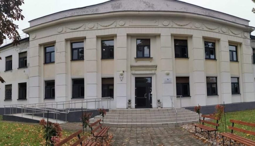 Vieta Dviviečiame kambaryje Anykščių socialinės globos namų Troškūnų padalinyje
